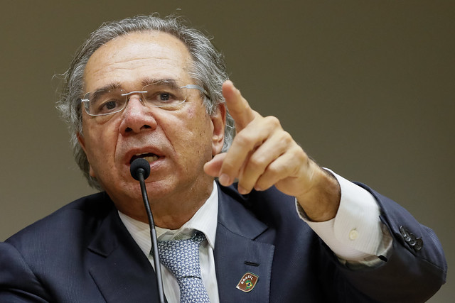 Segundo ministro da Economia, Paulo Guedes, salário mínimo deve ficar em R$ 1.038,00 (Foto: Isac Nóbrega)