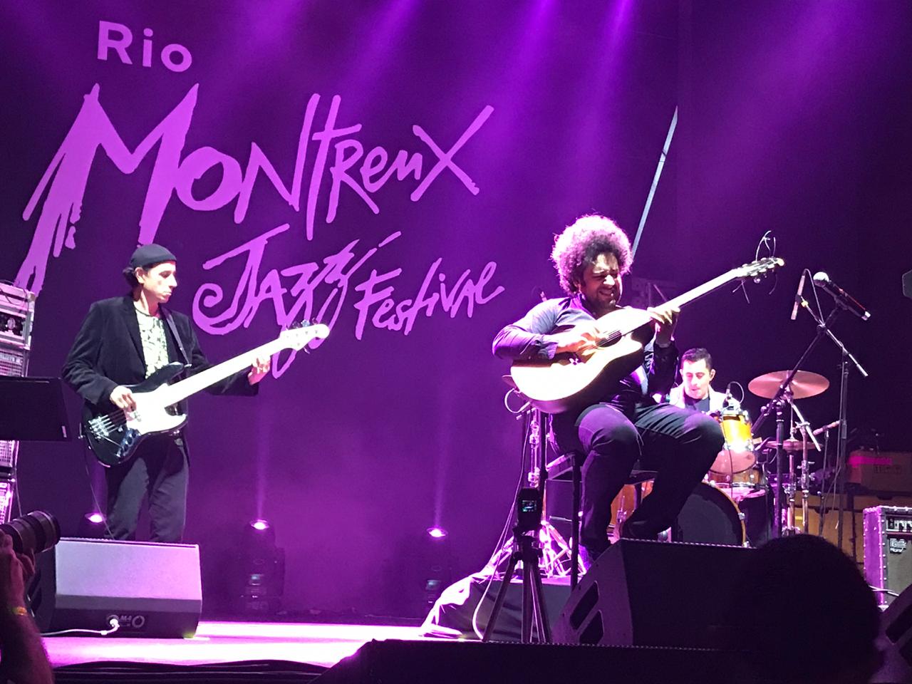 Diego Figueiredo Trio durante show no Rio Montreux Festival (Foto: Divulgação)