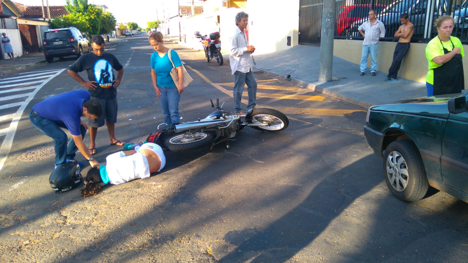 Jovem de 27 anos ficou ferida após acidente de trânsito na Avenida Orlando Dompieri