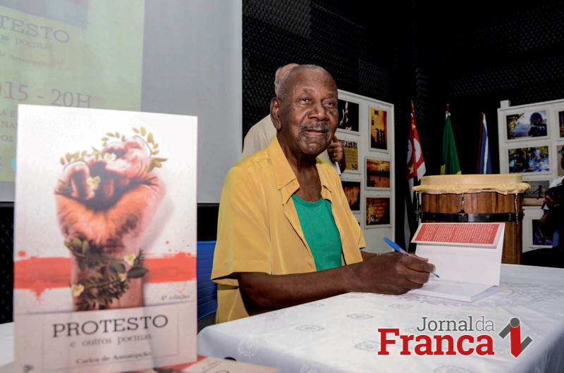 Memorial também é homenagem ao poeta e escritor Carlos Assumpção