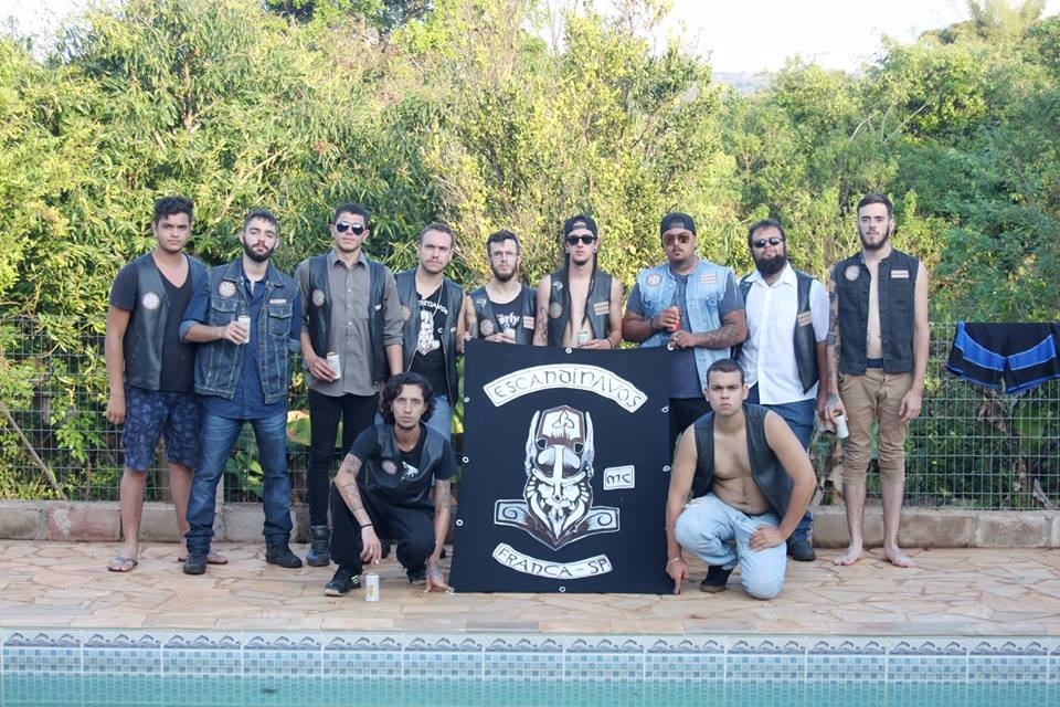 Integrantes do Escandinavos Moto Clube promovem importante ação social (Foto: Reprodução/Facebook)