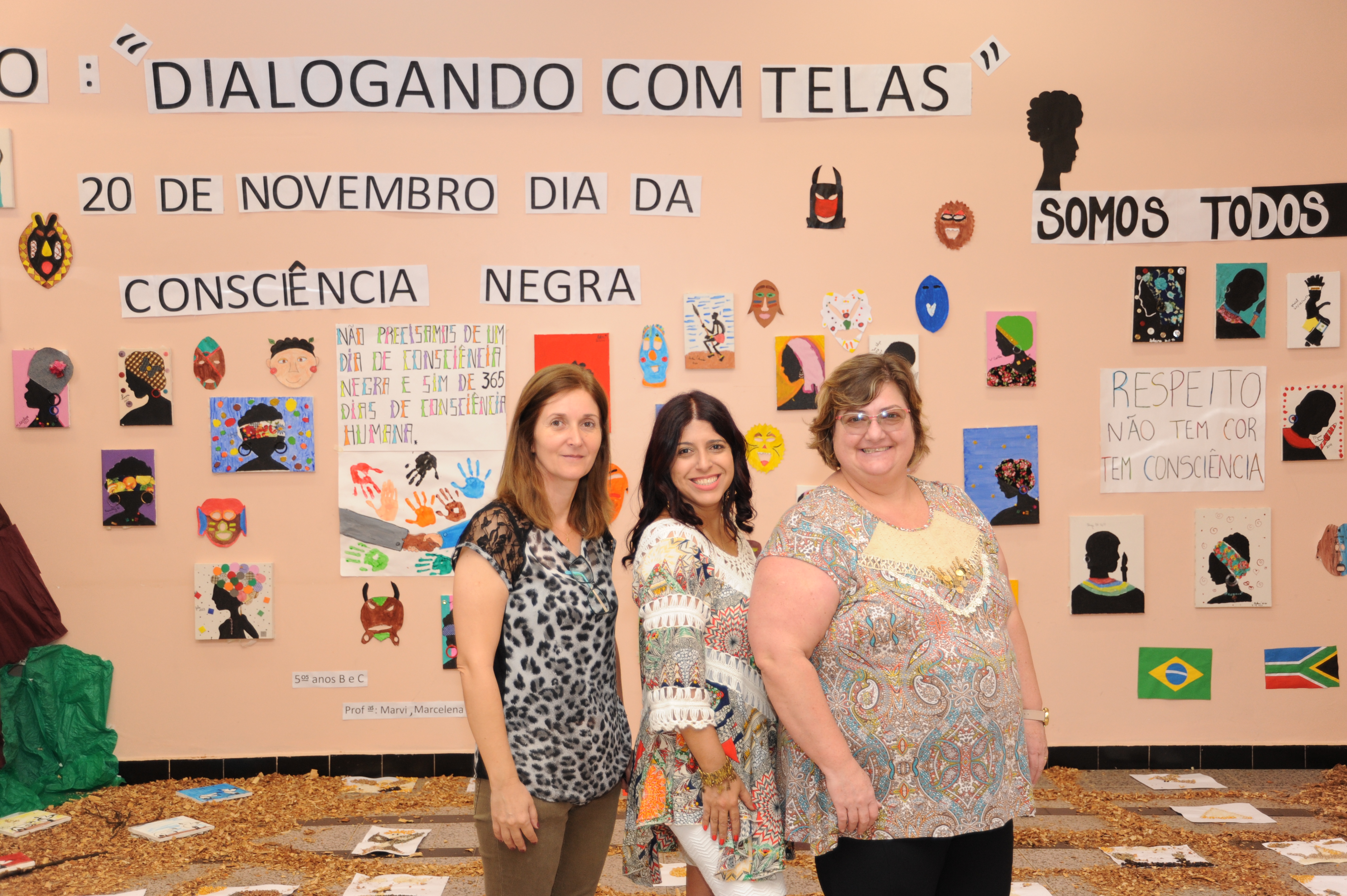 As professoras Marcelena, Marvi e Eliane, responsáveis pelo projeto Dialogando com Telas