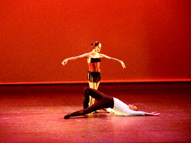 Os bailarinos Marisol Gallo e Elydio Antonelli (Foto: Reprodução)