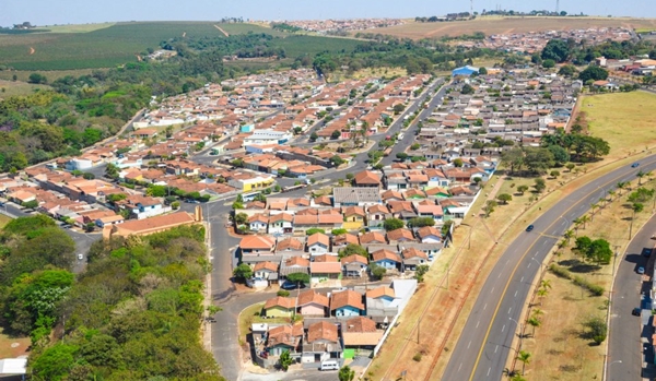 Vista aérea da cidade de Altinópolis, a 78 km de Franca