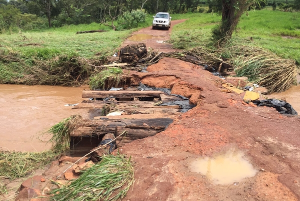 Chuva forte causa inúmeros estragos (Foto Circuito Regional)