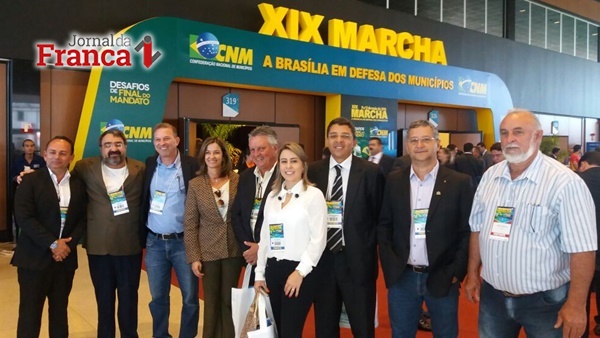 Prefeitos do Comam, na Marcha dos Municípios a Brasília