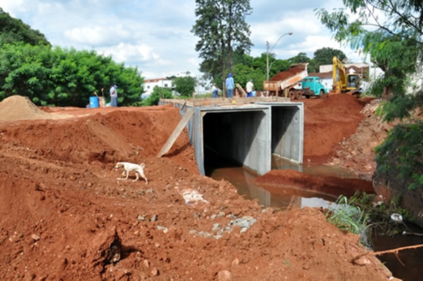 Drenagem urbana recebe investimentos do Fundo Estadual de Recursos Hídricos (Foto HR Multimídia)