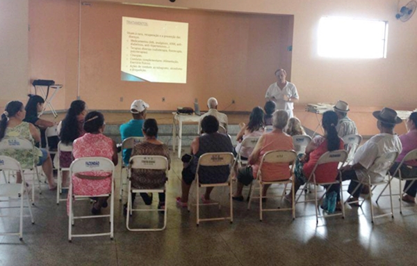 Palestra reuniu idosos cristalenses (Foto Circuito Regional)