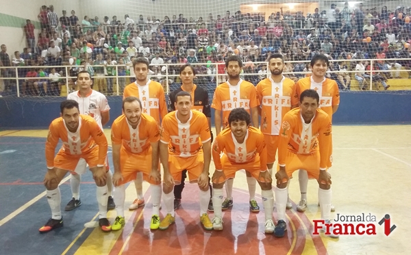 Equipe do Rifa Trikis, terceiro campeonato, primeiro título do Futsal de Férias