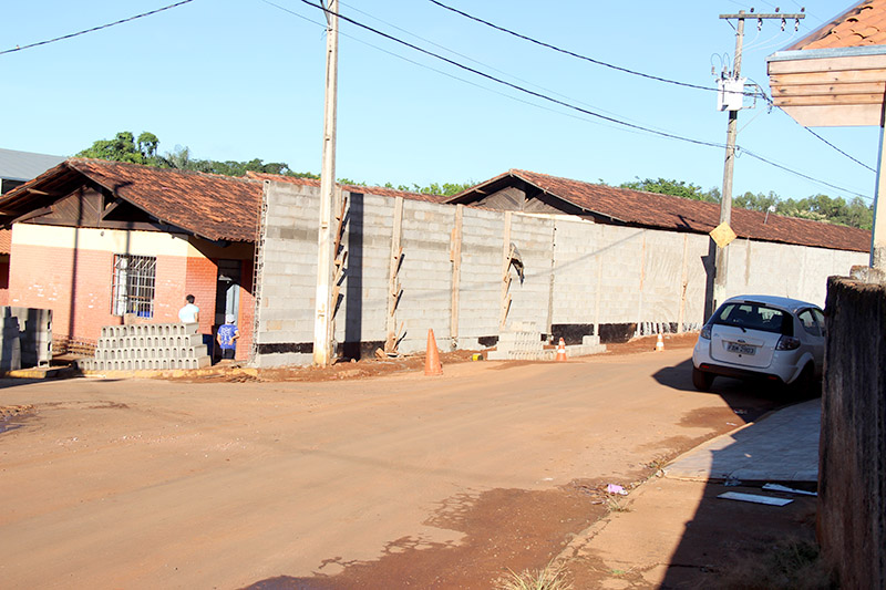 Reforma da Escola Estadual Iarbas Rodrigues, em Claraval (Foto Circuito Regional)