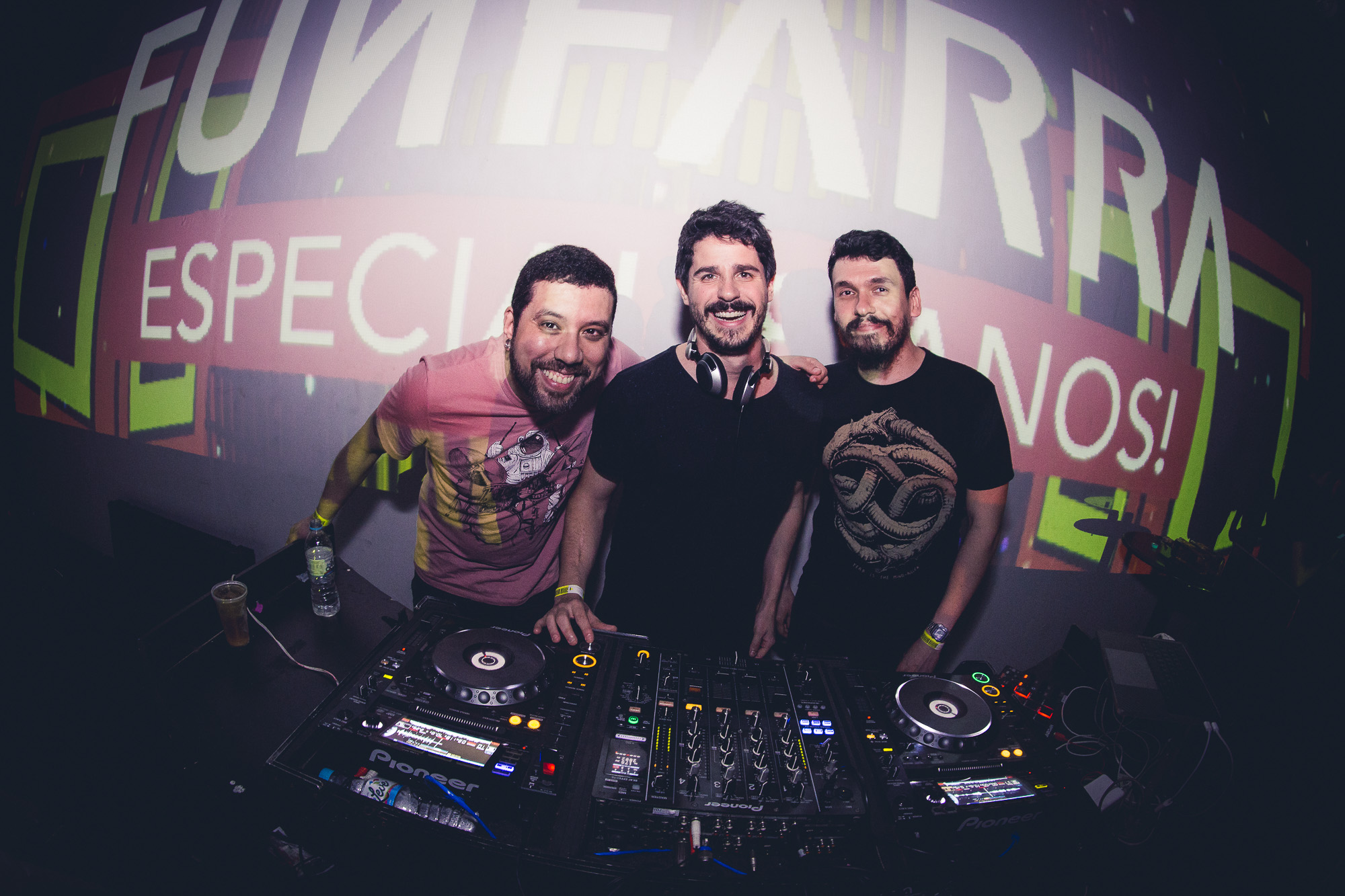 DJs Túlio Araújo, Pedro Henrique Neschling e Ricco (Foto: Divulgação)