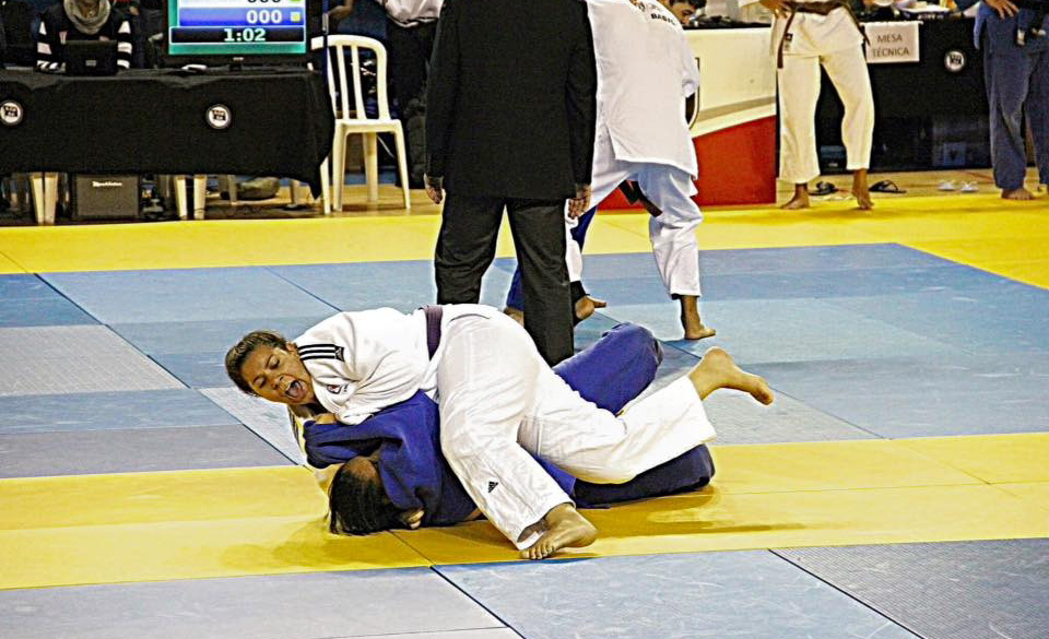 Sarah Chaves busca vaga na sub-21 (Foto: Divulgação)