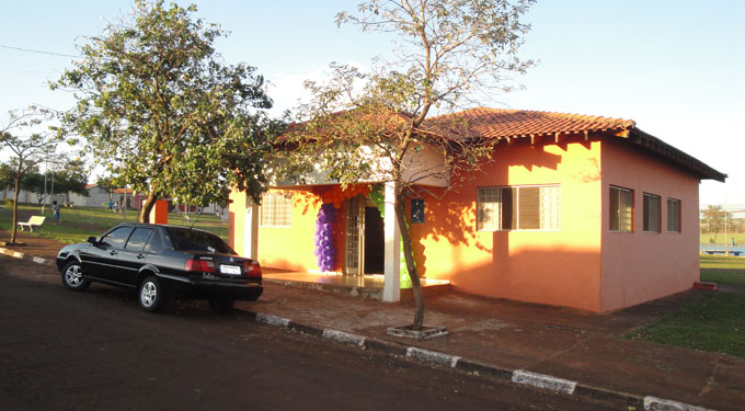 Sede do Projeto Vitória, em Orlândia, foi invadido e furtado nesta madrugada, 27 (Foto: Nova Cidade)