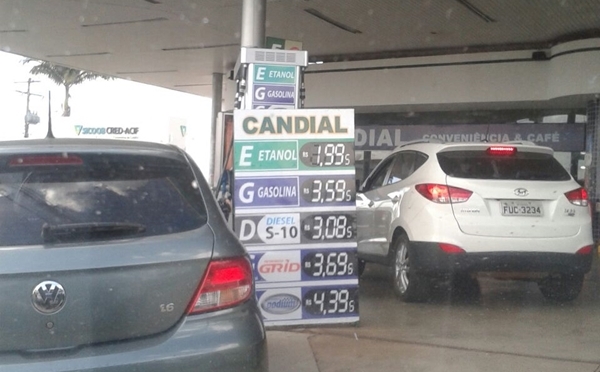 Posto Candial, do Parque Castelo reduziu preço do etanol neste domingo