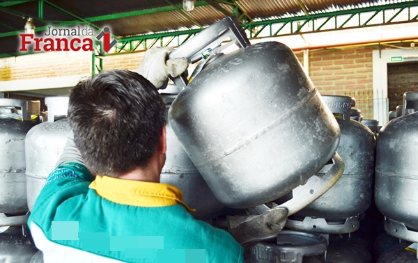 Gás de cozinha tem grande variação de preço nas revendas de Franca