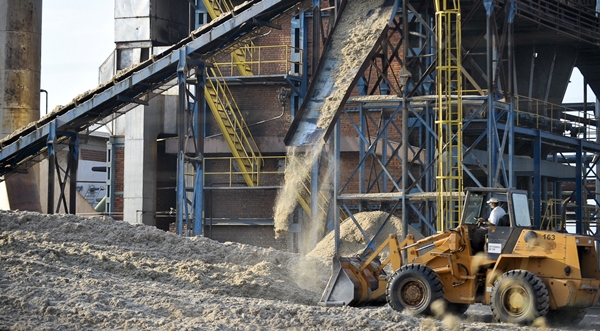Neste ano apenas 26 unidades produtoras haviam encerrado a moagem até o dia 15 de novembro (Foto Reprodução)