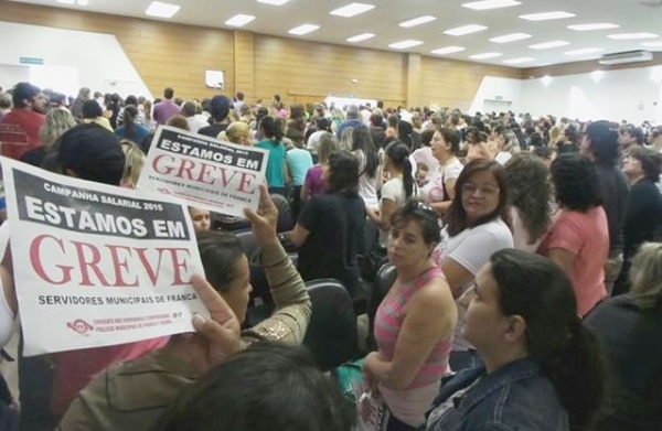 Greve do ano passado desgastou Sindicato e Prefeito (Foto Arquivo JF)