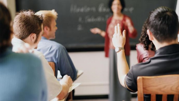 A partir da publicação, os cursos tiveram o vestibular suspenso, e o ingresso de novos alunos está proibido (Foto Reprodução)