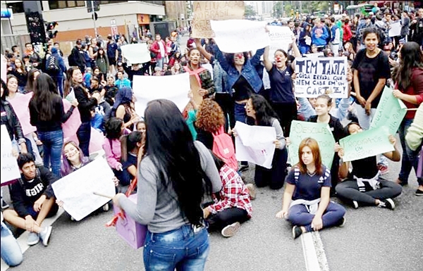 A decisão mantém o sistema educacional vigente, com a permanência dos alunos nas unidades onde já estavam matriculados (Foto Arquivo JF)