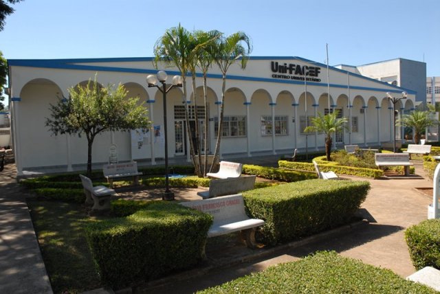 Fachada de um dos módulos do Centro Universitário Municipal de Franca - Uni-Facef (Foto PM de Franca)