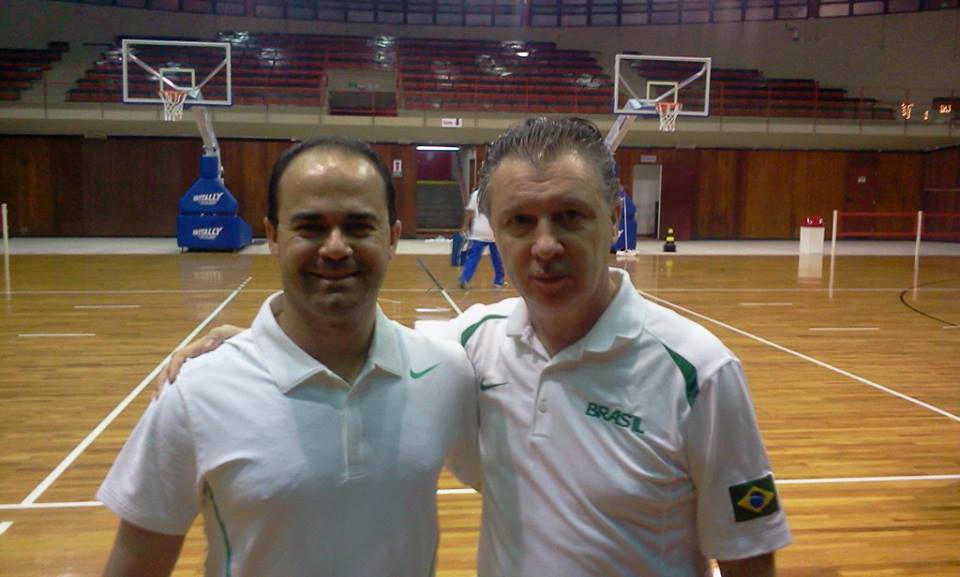 O preparador físico fez parte da Seleção Brasileira (Foto: Reprodução)