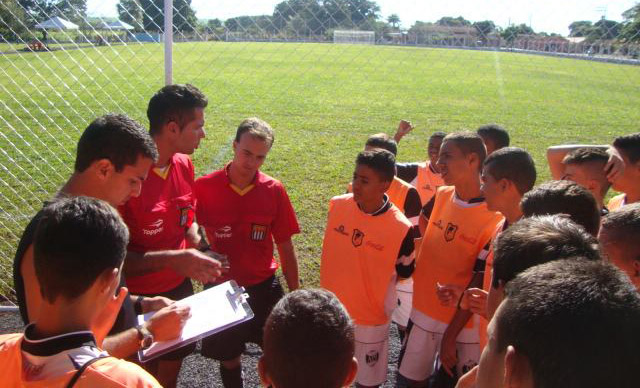 Atletas do Internacional durante preparação (foto: divulgação)