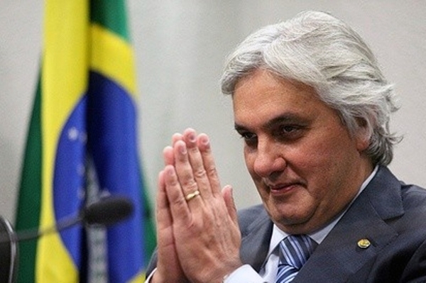 Senador acusa Mercadante de tentativa de suborno (Agencia Brasil)