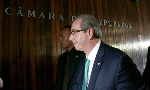 Presidente Eduardo Cunha, ao chegar hoje à Câmara dos Deputados