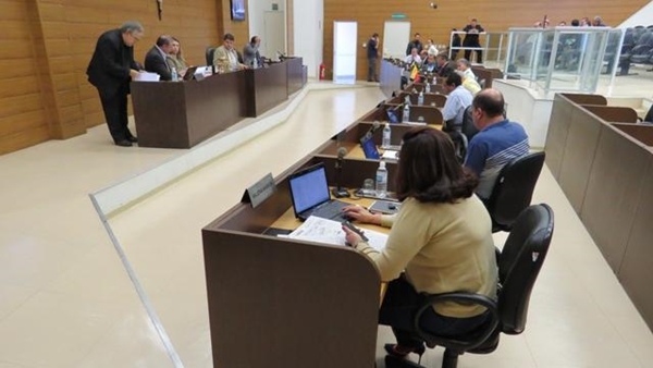 Plenário da Câmara de Franca durante sessão deliberativa (Foto CM Franca)