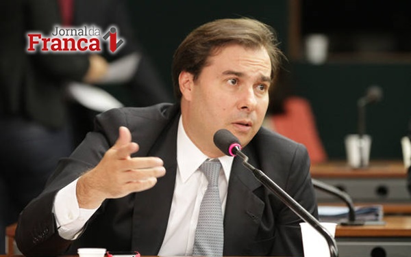 Deputado Rodrigo Maia (DEM-RJ) substitui Eduardo Cunha (PMDB-RJ)