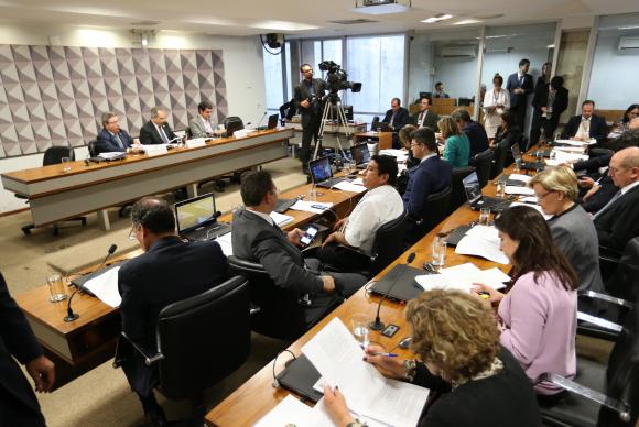 Relatório que admitiu processo foi lido ontem pelo relator Antonio Anastasia (MG)
