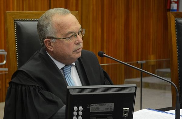 Conselheiro Edgard Camargo Rodrigues, do TCE, emitiu parecer desfavorável às contas do Prefeito Alexandre Ferreira (Foto TCE/SP)