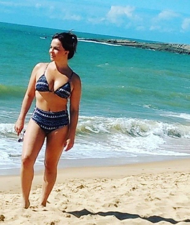 Sula Miranda mostra que está com tudo em cima (Foto: Reprodução)
