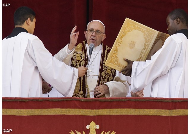 Papa Francisco durante a benção 