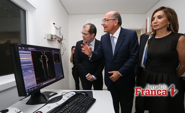 Governador Alckmin e a Prefeita Dárcy Vera, na inauguração