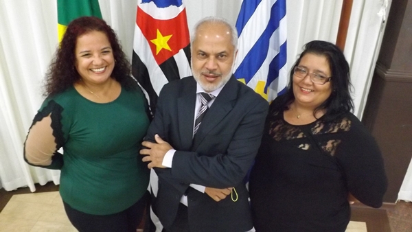 Elaine Amaral, com o vice Vergara e a Delegada da Federação, Maria Helena