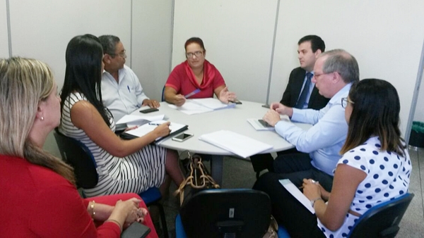 Mesa Redonda no MT de Franca não trouxe novidades à negociação