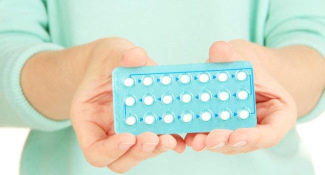 Anticoncepcional pode ajudar as mulheres em outros aspectos, como na pele, caso haja aprovação médica (Foto: Reprodução)
