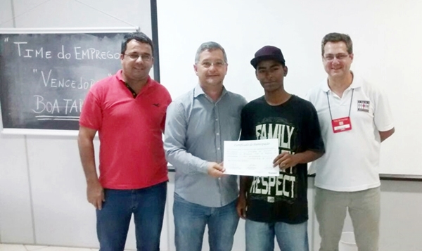 Programa já certificou dezenas de trabalhadores (Circuito Regional)
