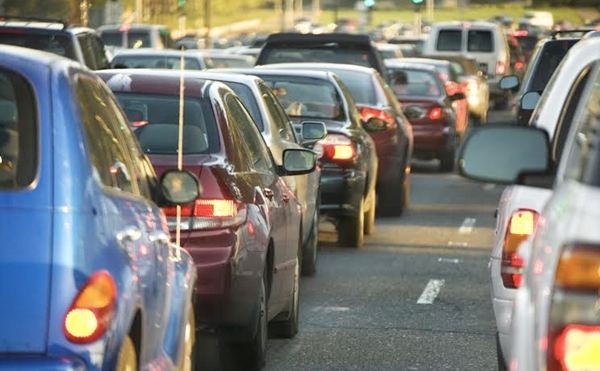 Carros mineiros têm prazo final de licenciamernto (Arquivo JF)