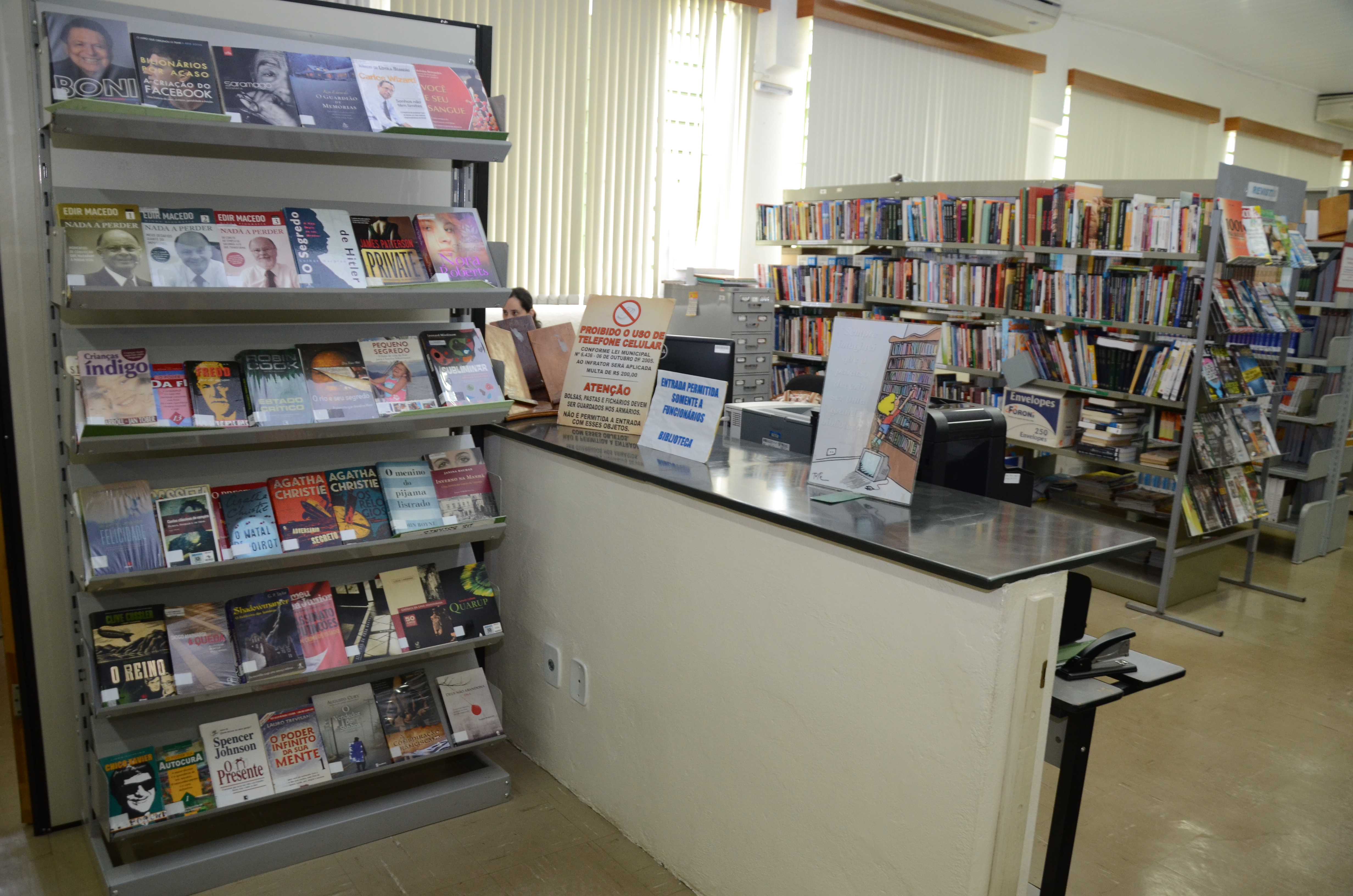 Campanha do Perdão é lançada nas duas bibliotecas de Franca para estimular devolução dos livros retirados (Foto: Ricardo Fernandes/Jornal da Franca)
