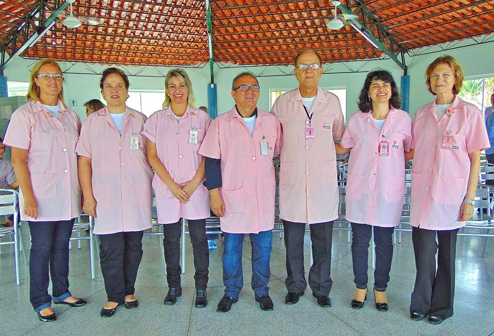 Nova diretoria que comandará o Centro de Voluntários da Saúde de Franca no ano de 2016 (Foto: Santa Casa de Franca)