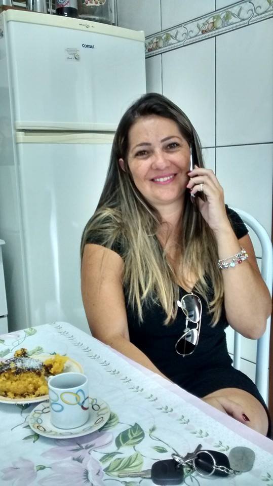 A 14 dias da realização do Réveillon Sensation, Elisângela Santos sofre com o bloqueio do WhatsApp e teme prejuízos no trabalho (Foto: Arquivo Pessoal)