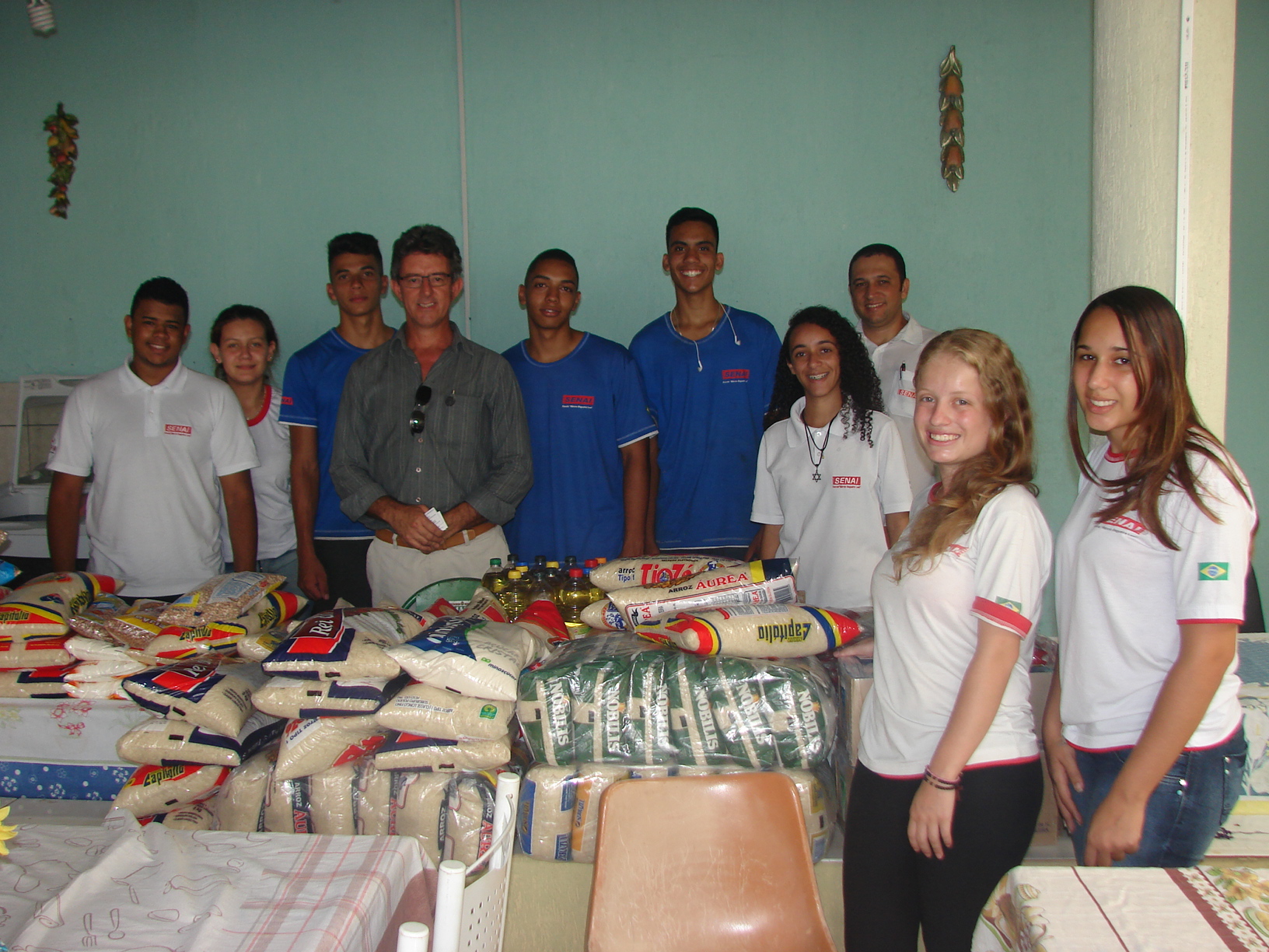 Várias entidades beneficentes receberam as doações arrecadadas pelos alunos do SENAI Franca (Foto: Divulgação)