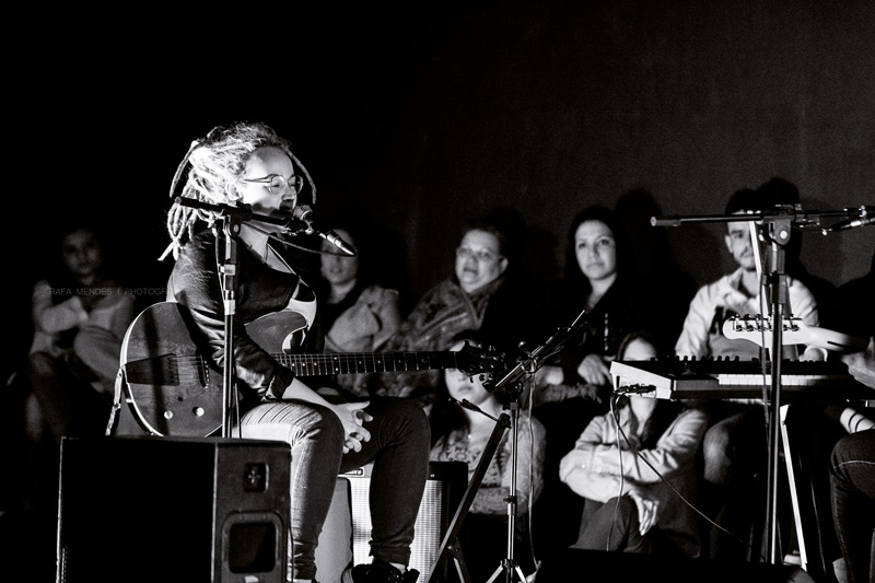 Larissa Baq apresentará no próximo sábado, 7, em formato solo, o show Gira Al Sur (Foto: Rafa Mendes)