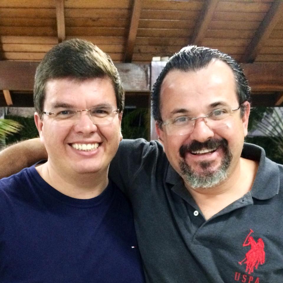 Muito amigo de Luís Fabiano e de sua família, o advogado Paulo de Tarso Careta já se encontra nos EUA para auxiliar Paola e se despedir do amigo (Foto: Álbum Família/Reprodução Facebook)