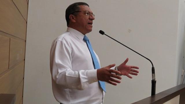 Pastor Otávio quer que CPFL justifique os apagões em Franca (Foto: Câmara de Franca)