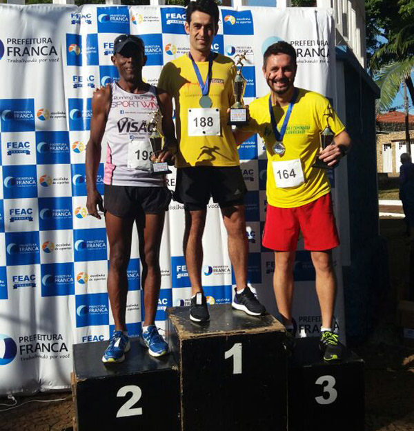 Aílton Messias (Punk) venceu a Corrida do Passeio à Pé Franca a Restinga (foto: Jornal da Franca)