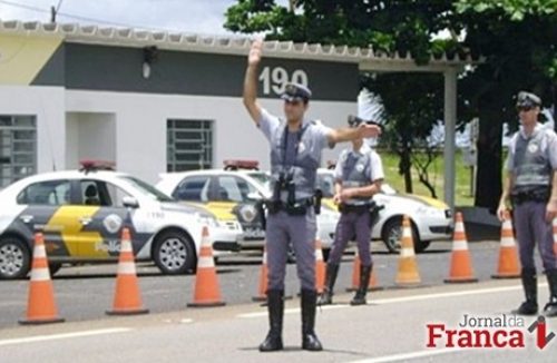 Veja dicas da Operação Ano Novo da Polícia Rodoviária do Estado de SP - Jornal da Franca