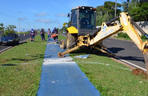 Prefeitura atende usuários e abre passagem em canteiro da Avenida Jaime Tellini - Jornal da Franca